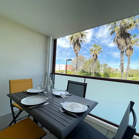 Appartamento Climatisé 3 Pièces Avec Garage à 300m De La Et Des Commerces à - Fr-1-338-576