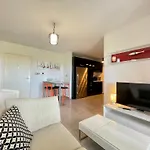 Apartmán 3 Pieces Cosy Avec Climatisation Et Garage A - Fr-1-338-576